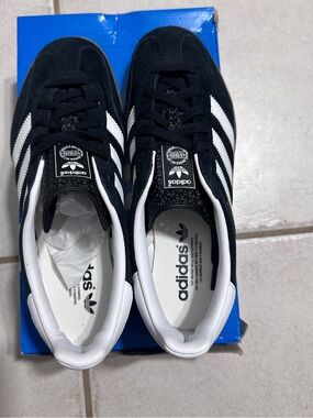 adidas Black & White Classic Three-Stripes Sneakers